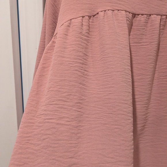 Pink Abaya - Picture 4 of 4